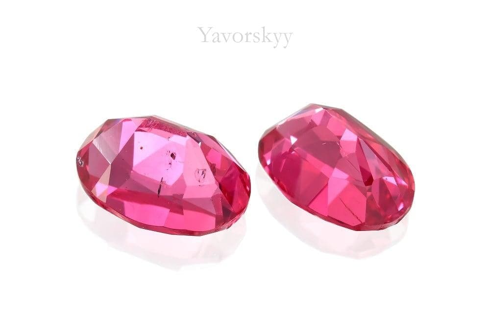 Pair of red spinel oval 1.73 cts back side photo