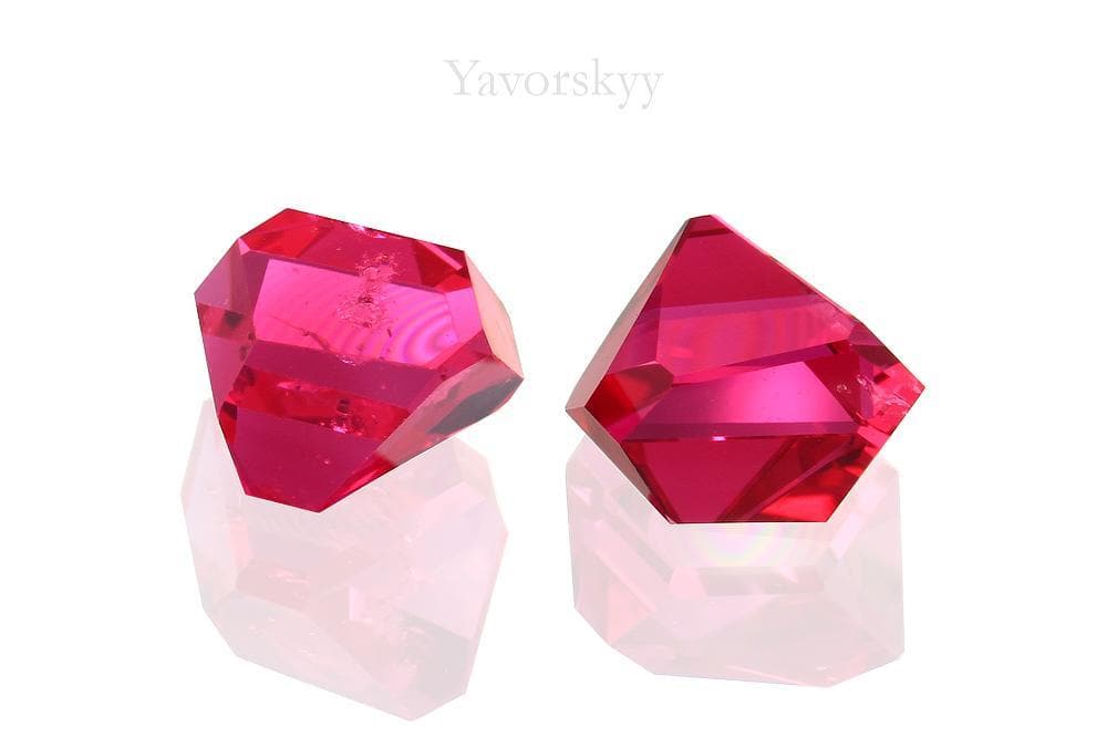 Picture of top view of red spinel 1.64 cts pair