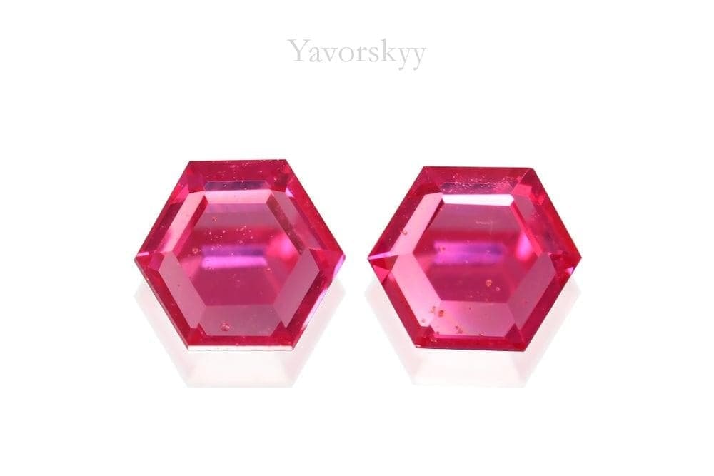 Photo of bottom view of pinkish-red spinel 0.31 ct matched pair