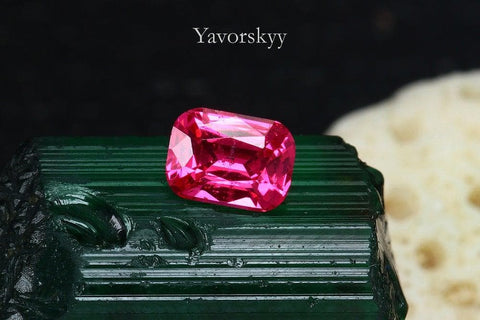 Photo of Red Spinel Mogok Burma 0.34 ct