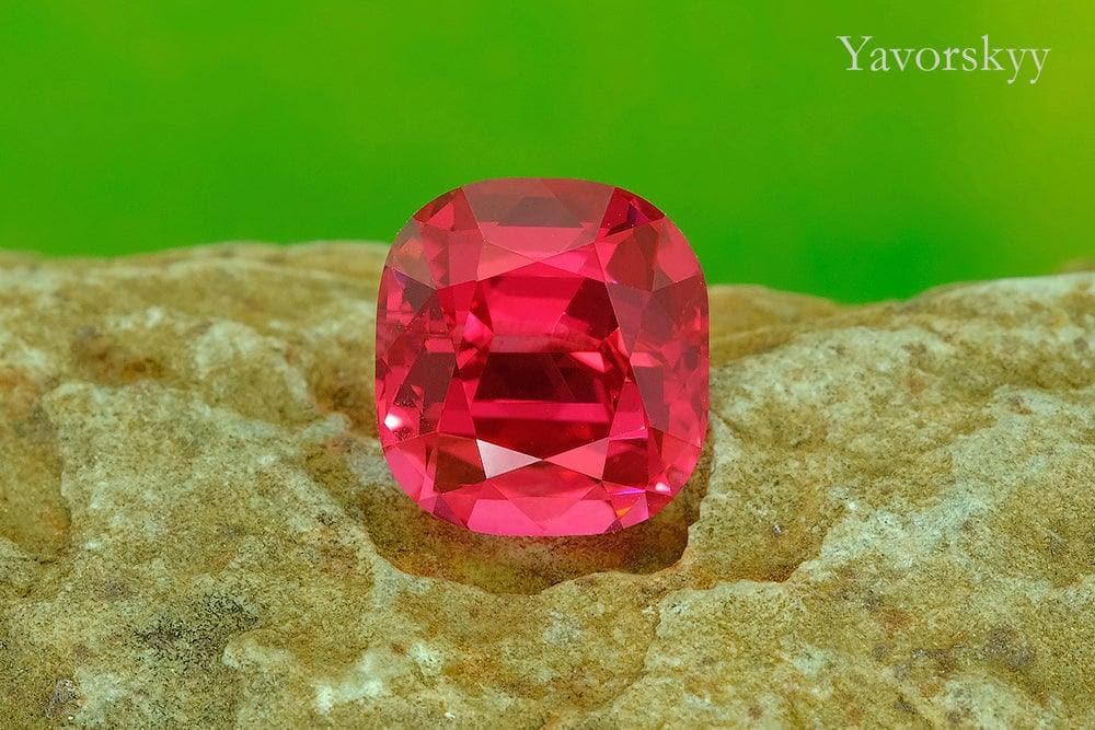 Red Spinel Tanzania 3.70 ct - Yavorskyy