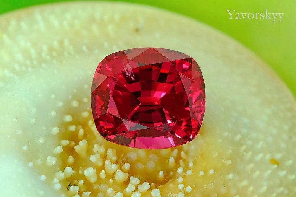 Red Spinel Tanzania 6.10 cts - Yavorskyy