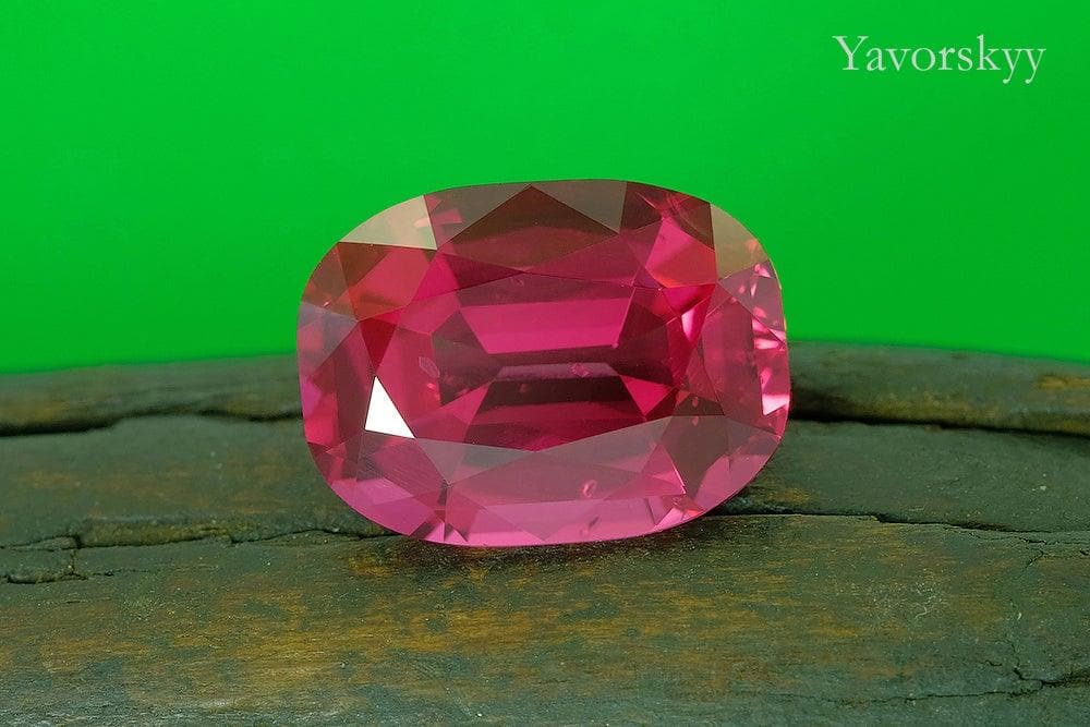 Red Spinel Tanzania 7.38 cts - Yavorskyy