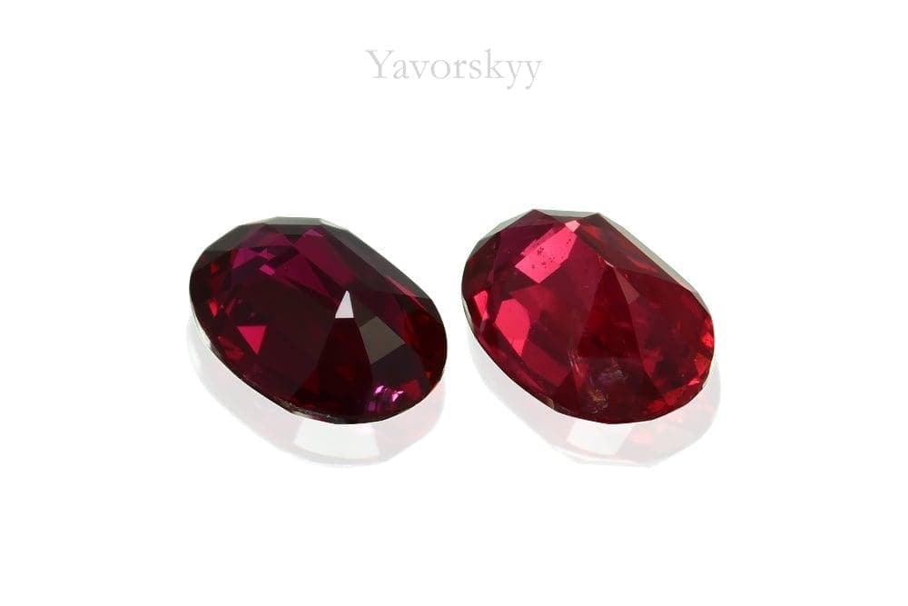 Back side photo of oval ruby 0.74 ct pair