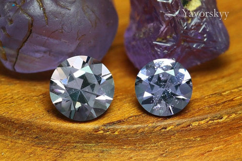 Scapolite gemstone