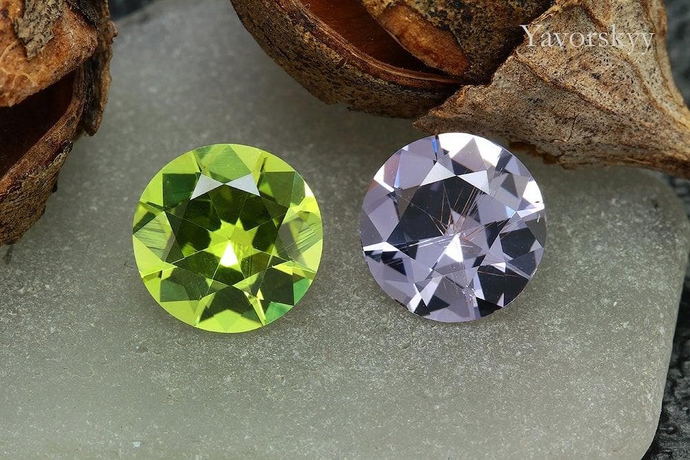 Front view photo of round green spinel 3.68 cts matched pair