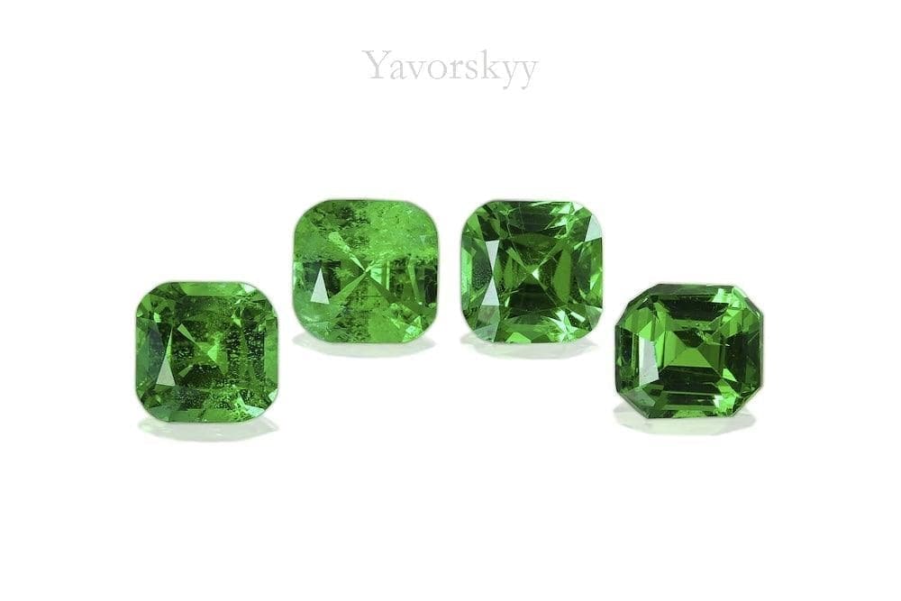 Cushion tsavorite 1.11 cts front view picture