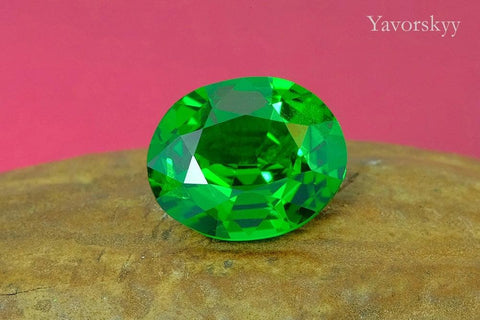 Tsavorite 1.94 cts - Yavorskyy