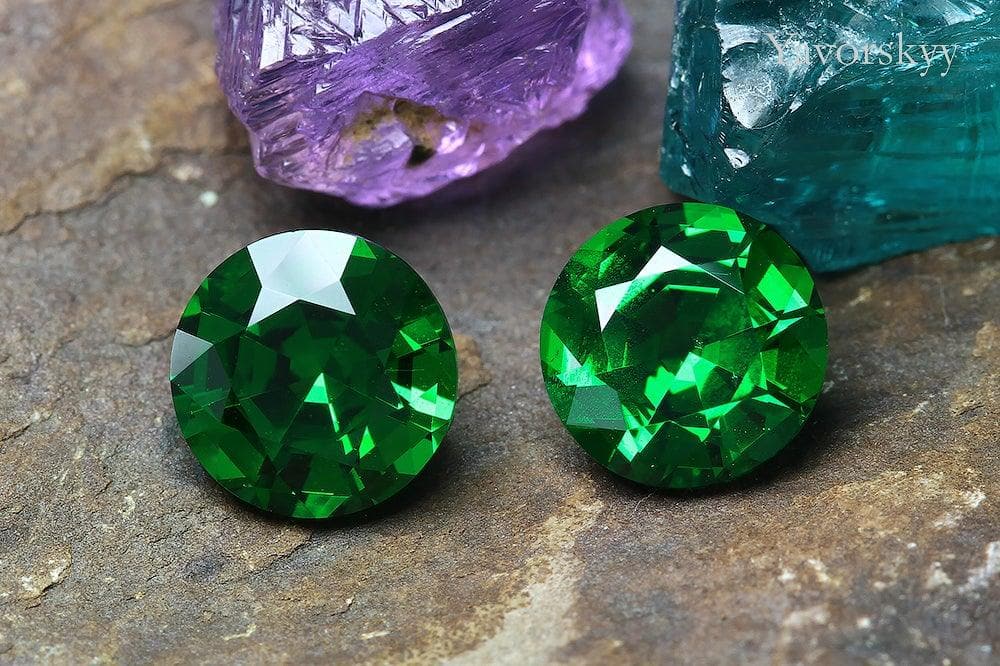 Tsavorite 2.14 cts / 2 pcs - Yavorskyy