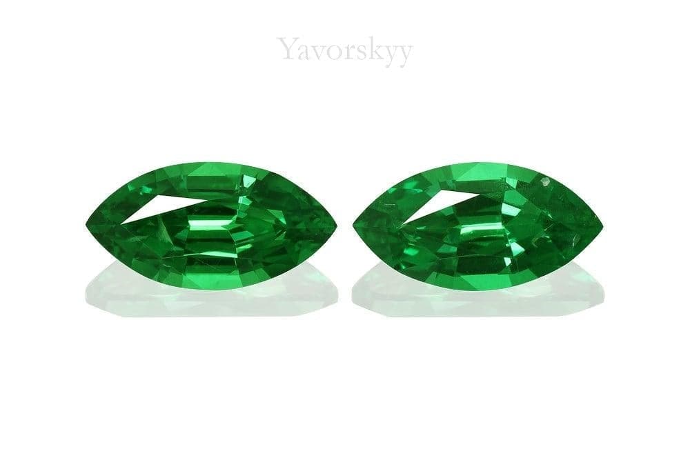 Top view picture of marquise tsavorite 2.95 cts pair