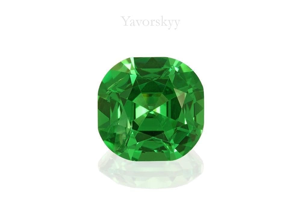 The photo of tsavorite 2.98 cts front view