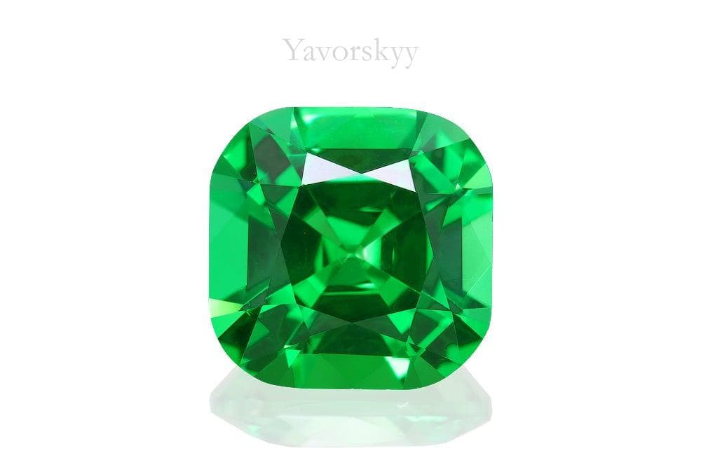 Image of green tsavorite 3.28 cts front view