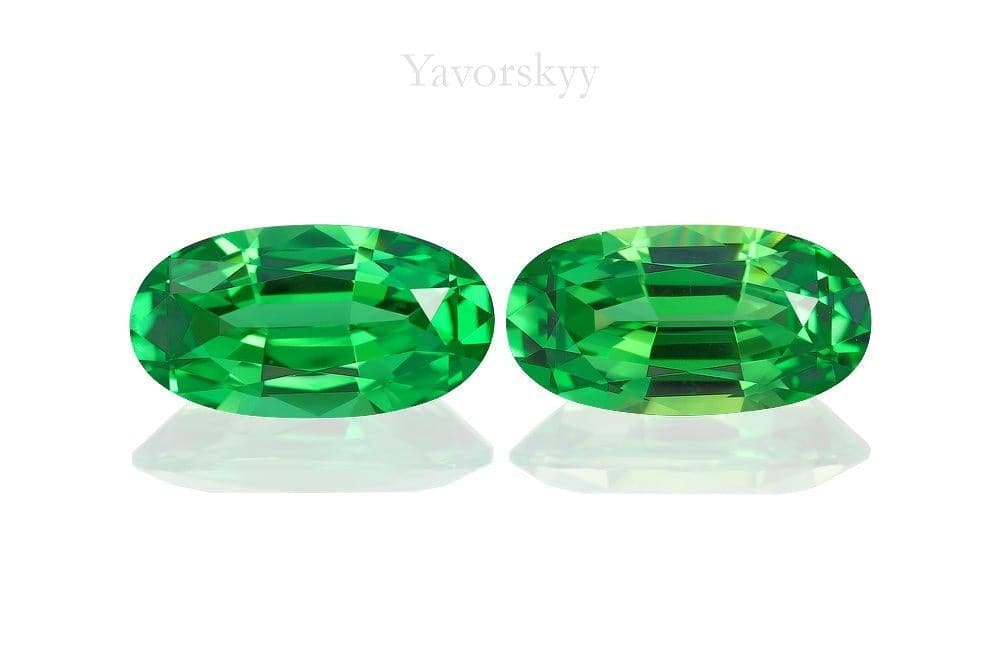 Pair of tsavorite oval 3.86 cts front view image