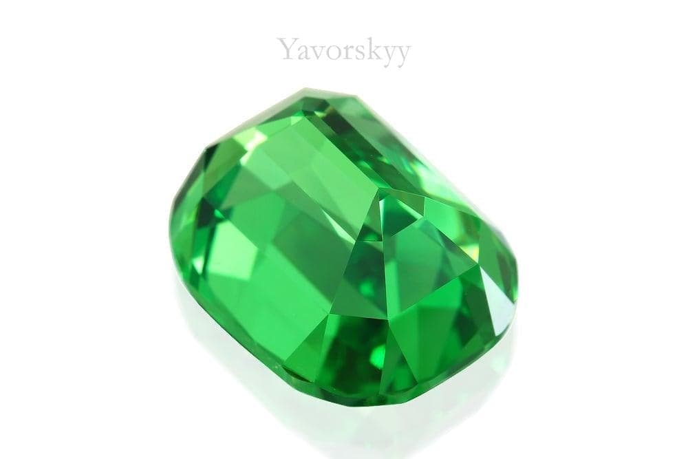 Green tsavorite gems