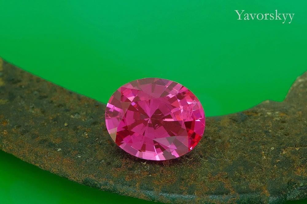 Vibrant Pinkish-Red Spinel 3.20 cts - Yavorskyy