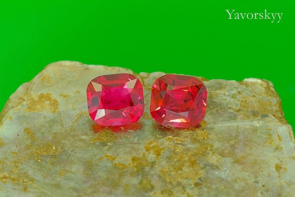 Vivid Red Spinel 1.78 cts / 2 pcs - Yavorskyy